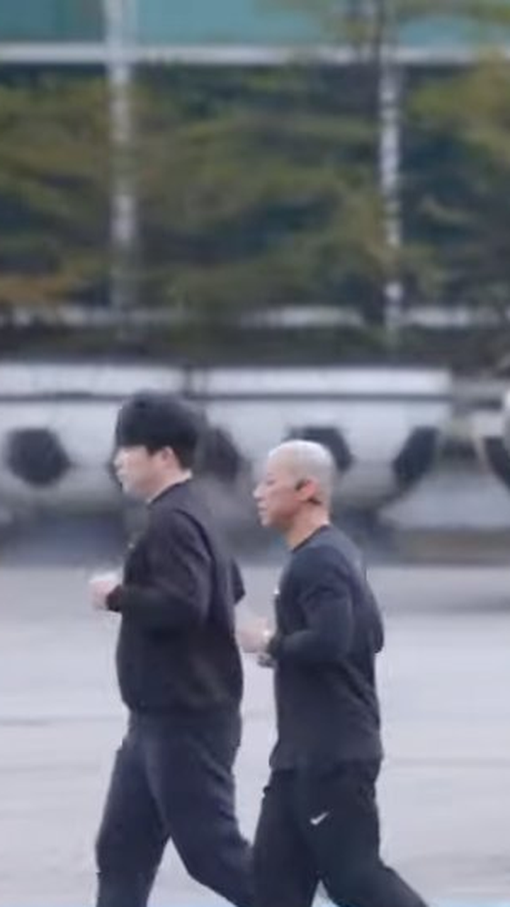 록피드 브랜드 후원 — 마라톤 스케치